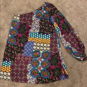 Gorgeous patterned one shoulder dress